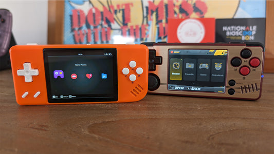 Miyoo A30 vs RG28XX: Which Retro Handheld Console is Better?